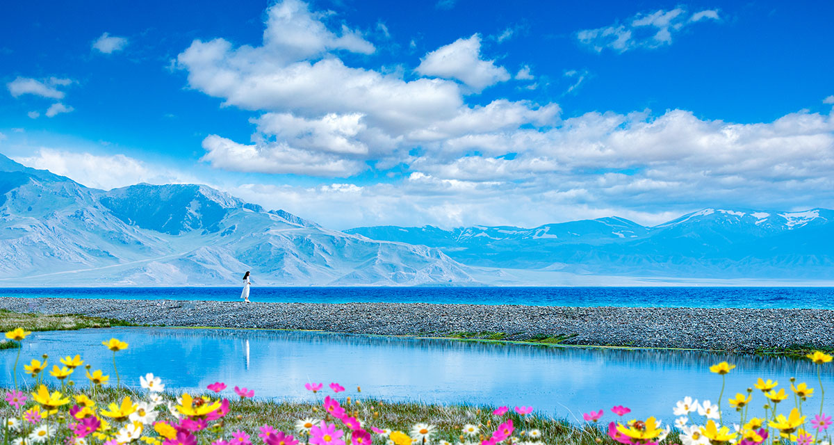 定制案例C-04新疆南北疆环线定制游18天